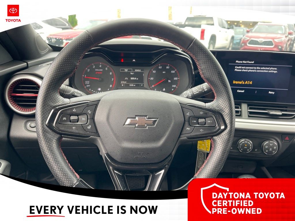 Used 2024 Chevrolet Trax SUV