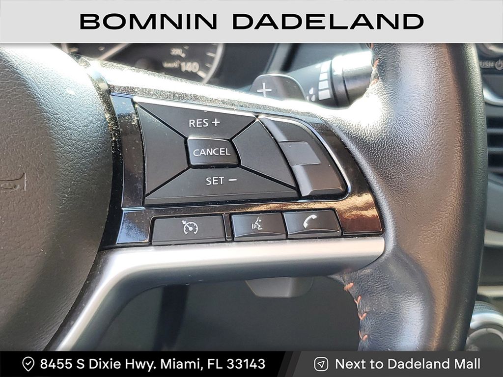 2020 Nissan Altima 2.5 SR photo