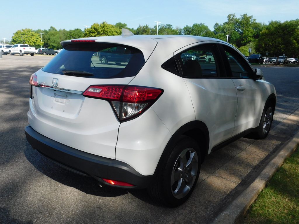 Thumbnail: 2022 Honda HR-V - 4