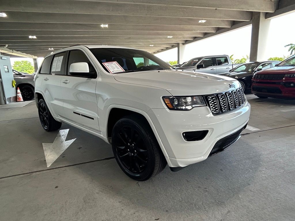Used 2020 Bright White Clearcoat Jeep Altitude image 7