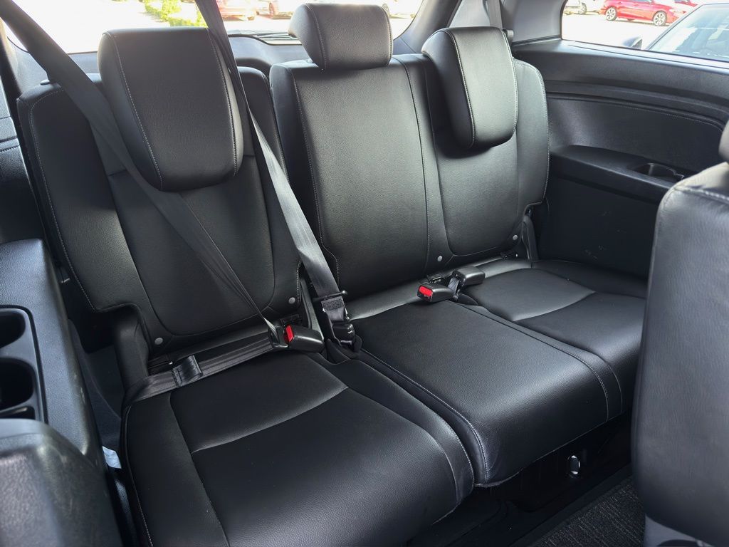 2023 Honda Odyssey EX-L White at Community Honda