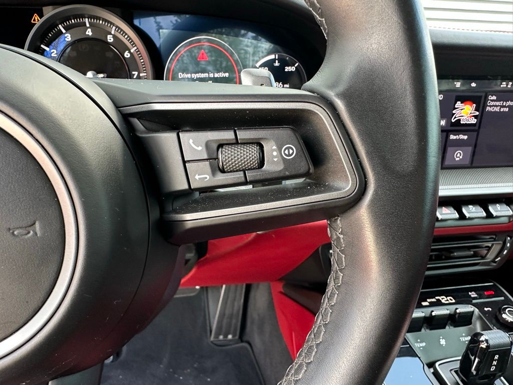 Thumbnail: 2021 Porsche 911 - 16