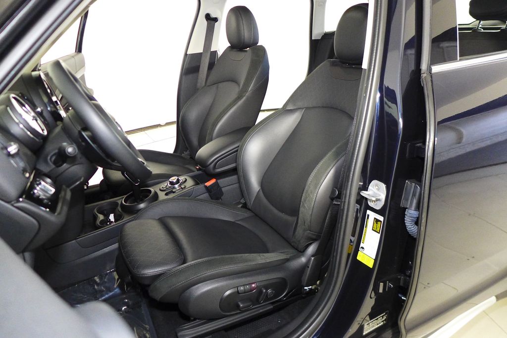 Thumbnail: 2020 MINI Cooper Countryman - 22