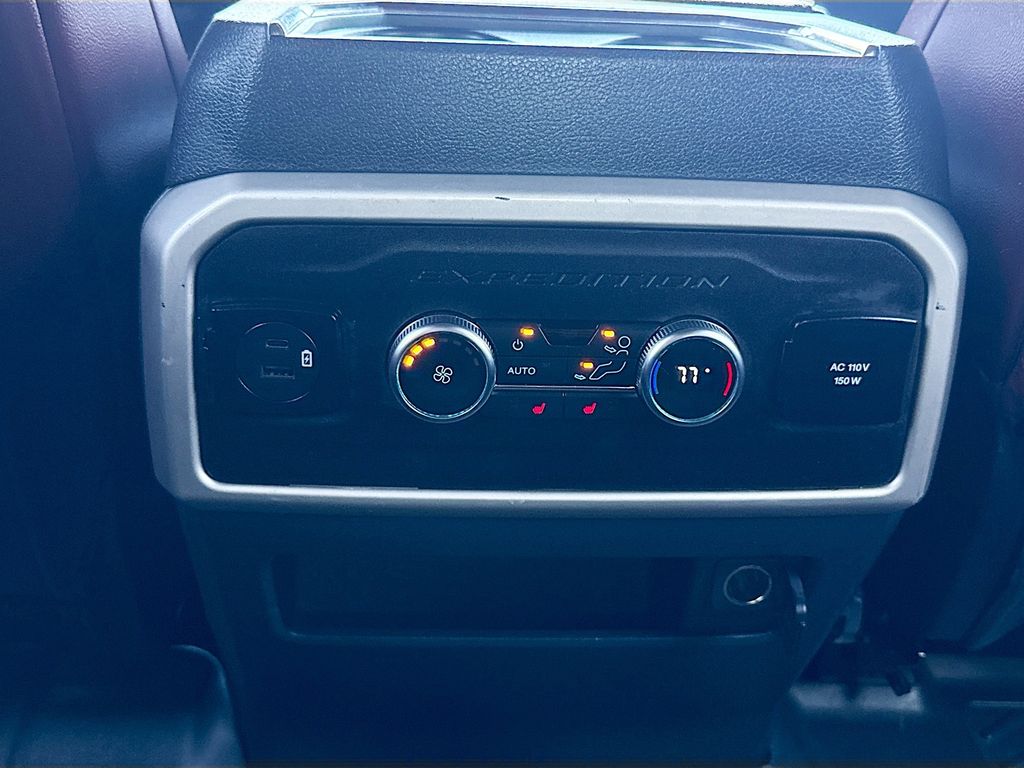 2022 Ford Expedition Limited Silver at EAG Ford Navasota