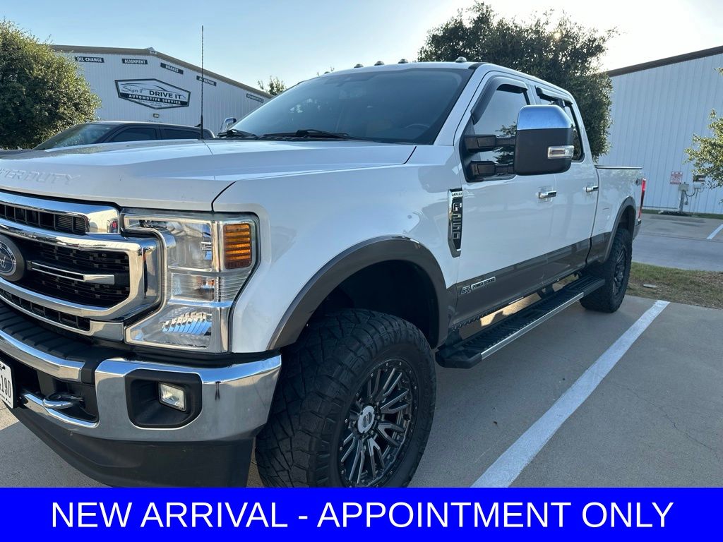 2022 Ford F-250 Super Duty Lariat Crew Cab 4WD