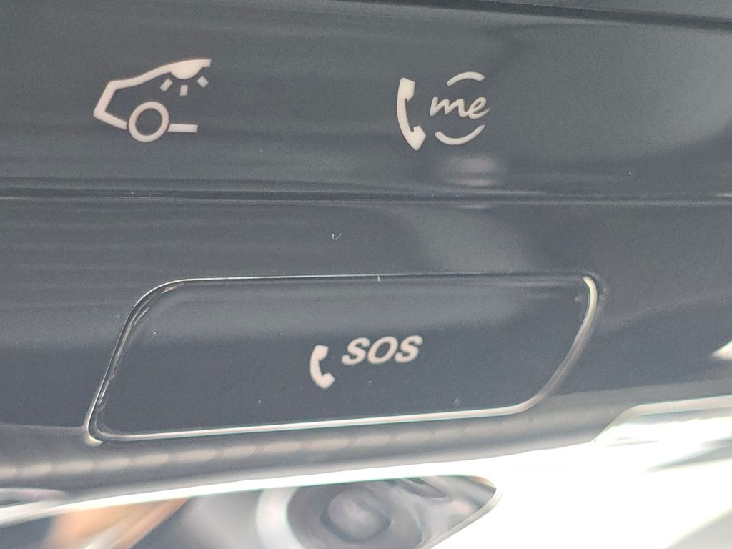 Certified Used 2026 Black Mercedes-Benz GLC 300 image 8