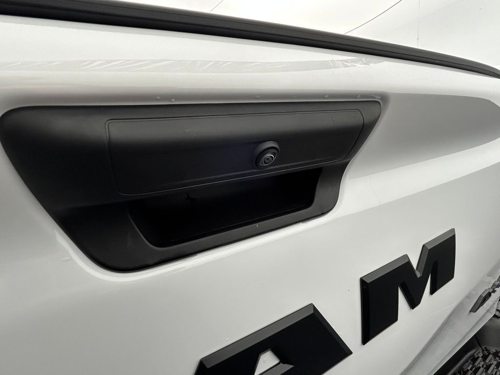 New 2026 Bright White Clearcoat Ram Tradesman image 32