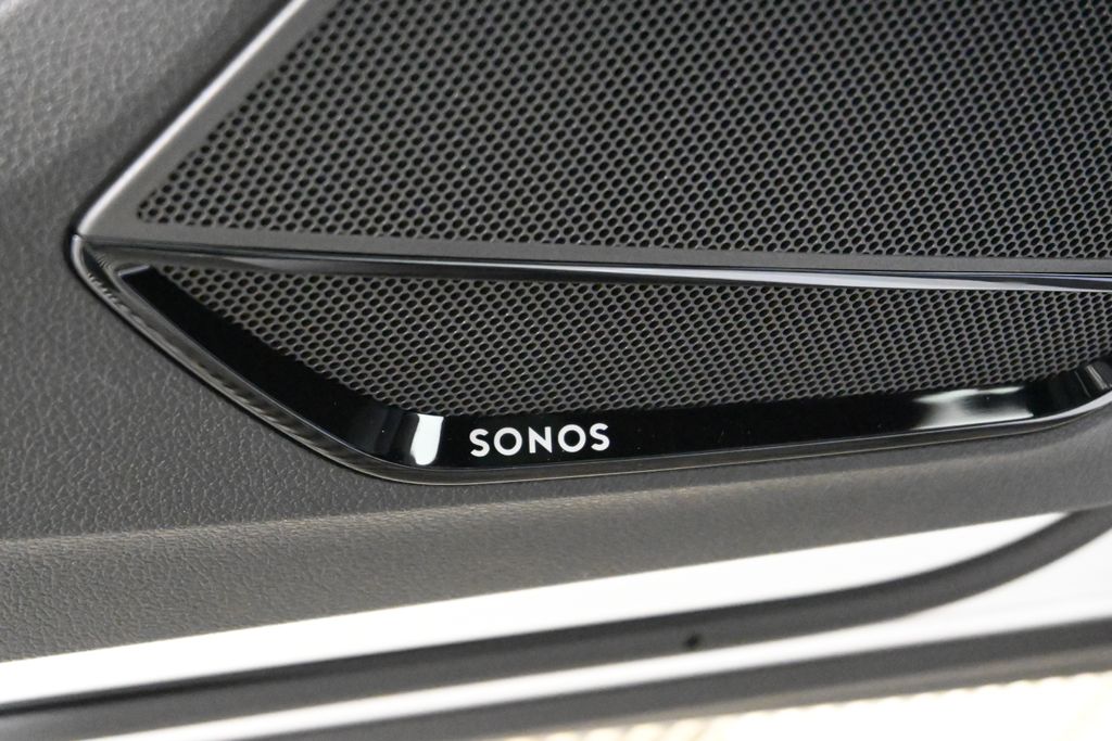 Thumbnail: 2025 Audi Q3 - 25