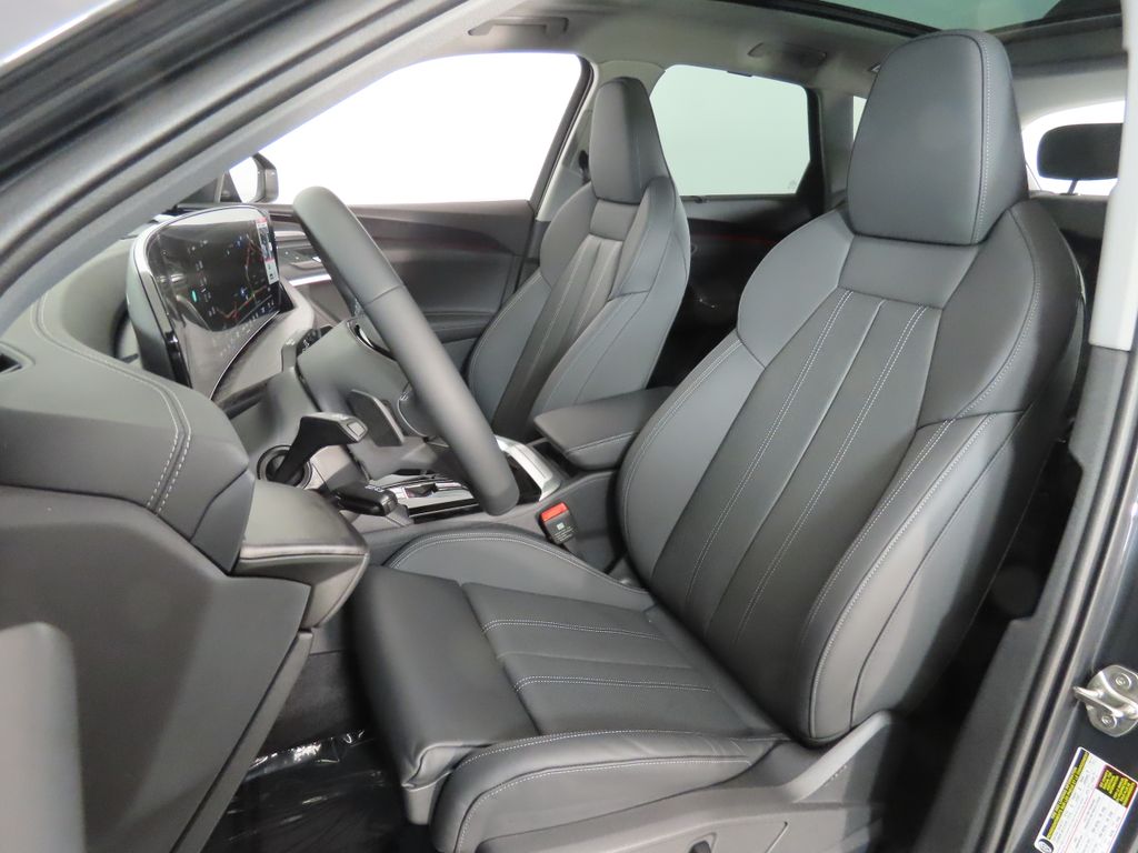 Thumbnail: 2025 Audi Q5 - 30