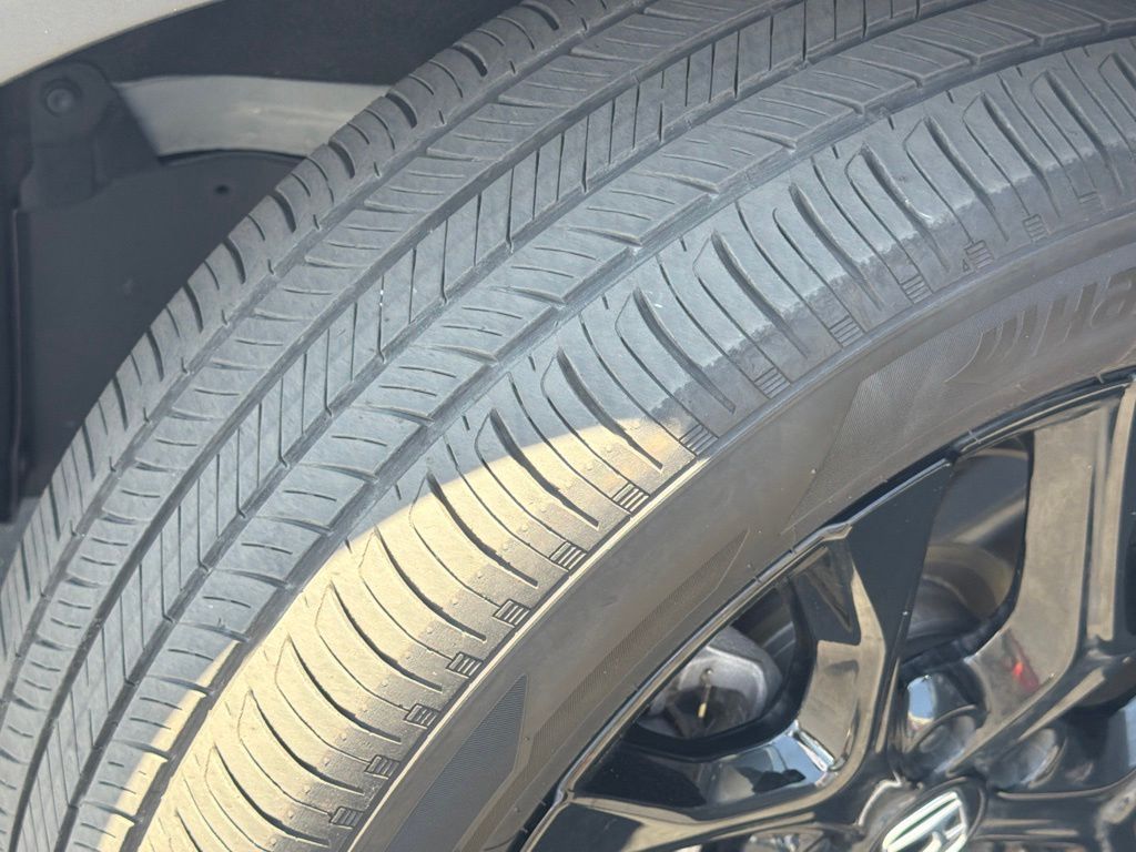 Used 2025 Honda HR-V SUV
