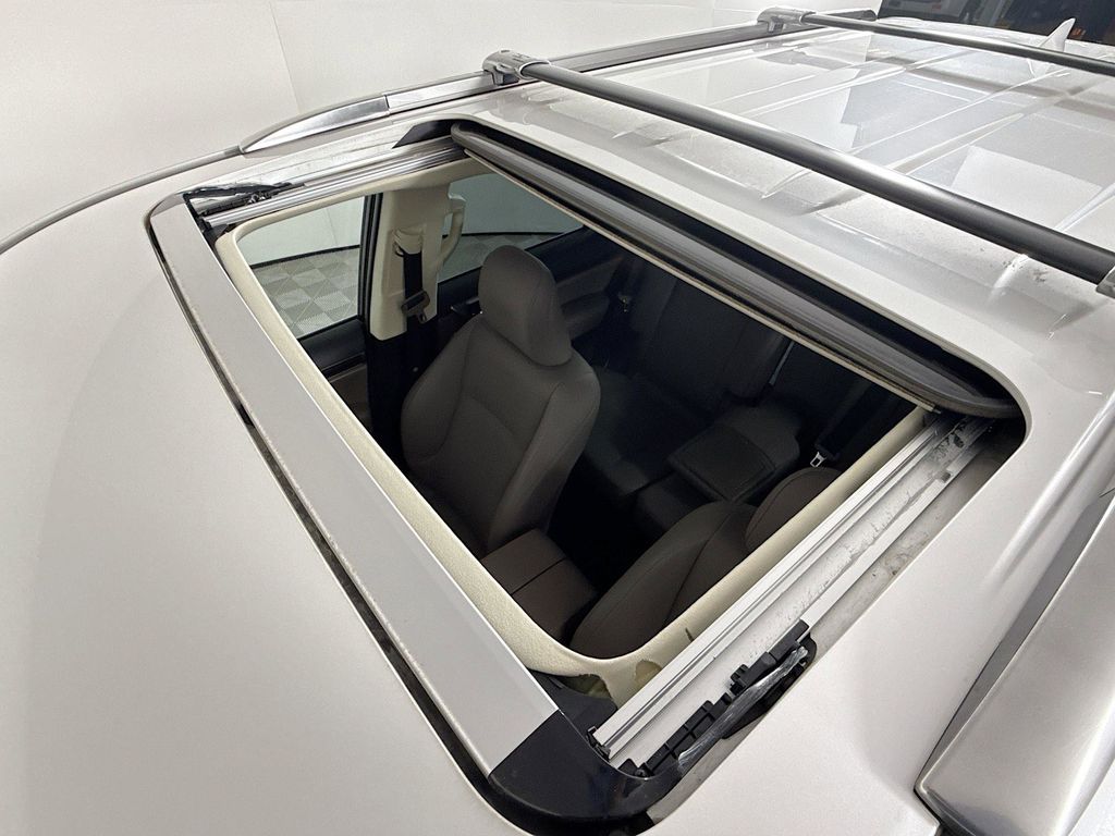 Thumbnail: 2023 Lexus GX - 23