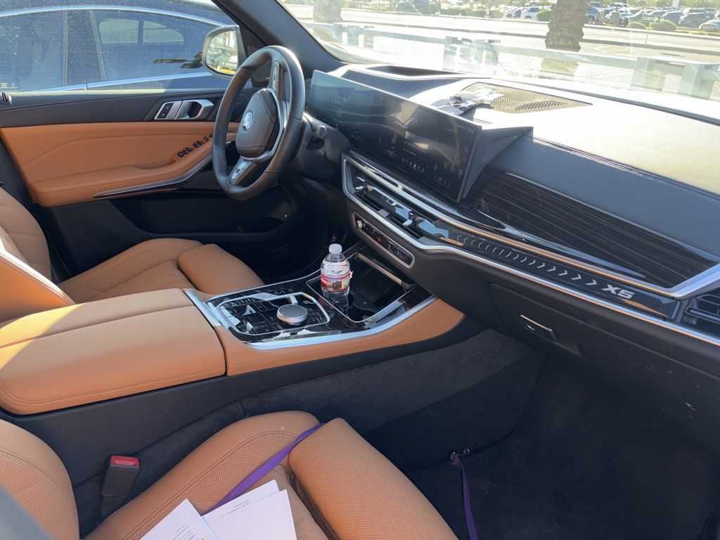 Thumbnail: 2025 BMW X5 - 4