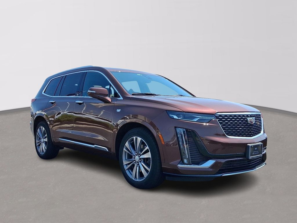 Thumbnail: 2022 Cadillac XT6 - 3