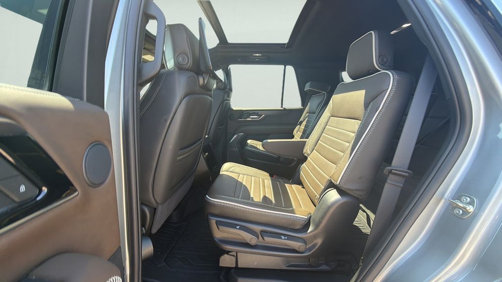 2025 GMC Yukon