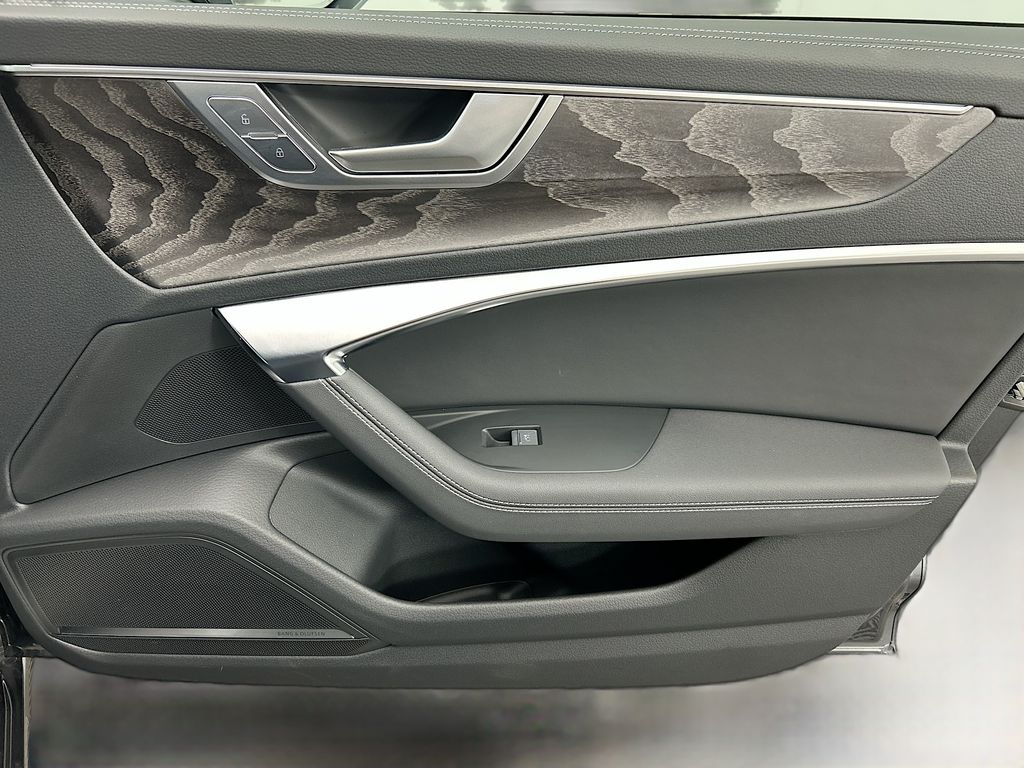 Thumbnail: 2025 Audi A6 - 24