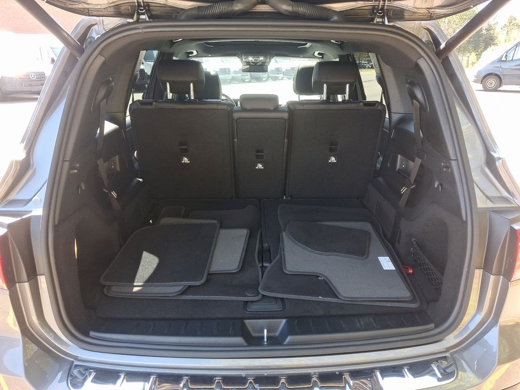 2020 Mercedes-Benz GLB 250 28