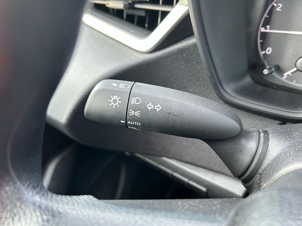 Thumbnail: 2025 Toyota Corolla - 21