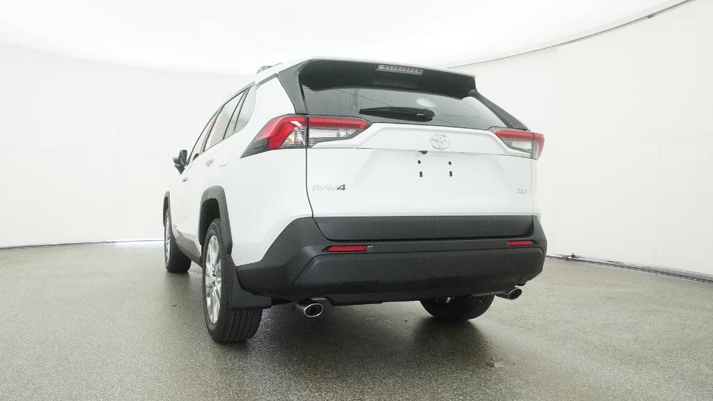 Thumbnail: 2025 Toyota RAV4 - 12