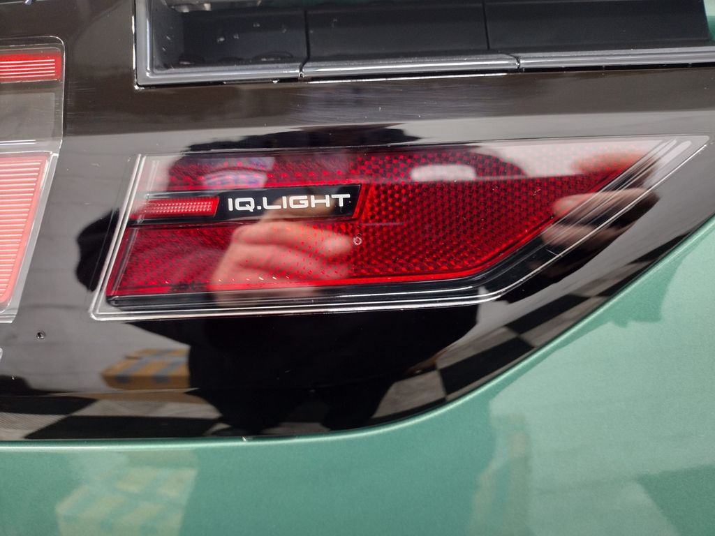 2025 Volkswagen ID. Buzz Pro S Plus