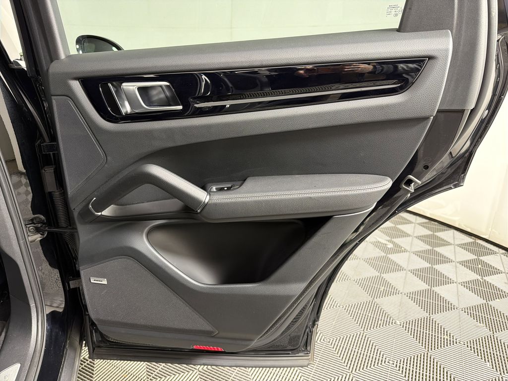 used 2020 Porsche Cayenne car, priced at $30,900