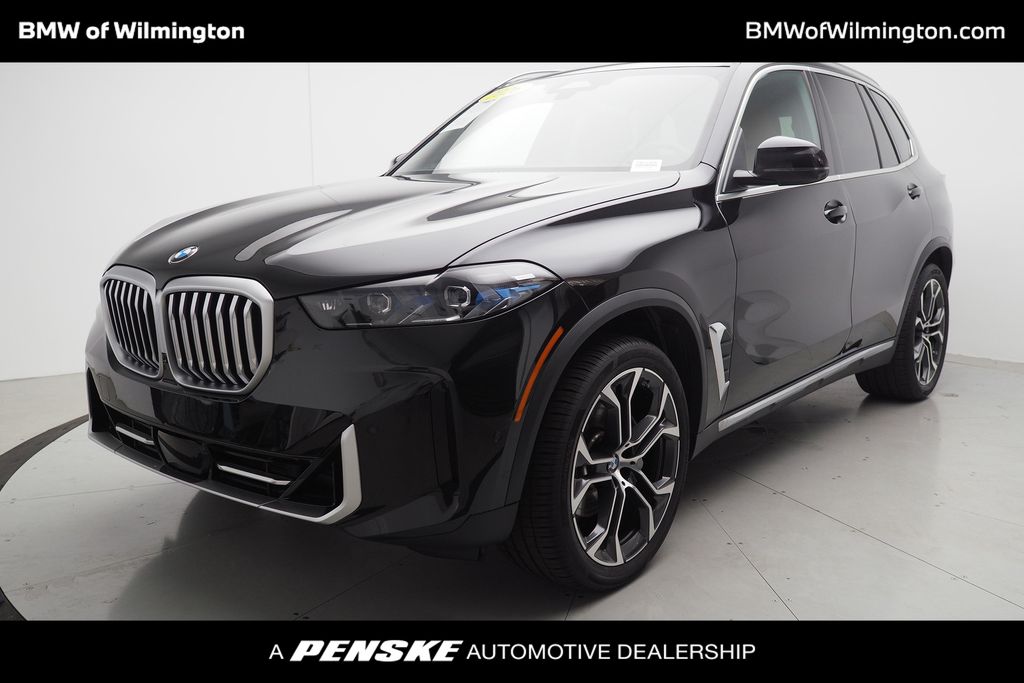 Thumbnail: 2026 BMW X5 - 1