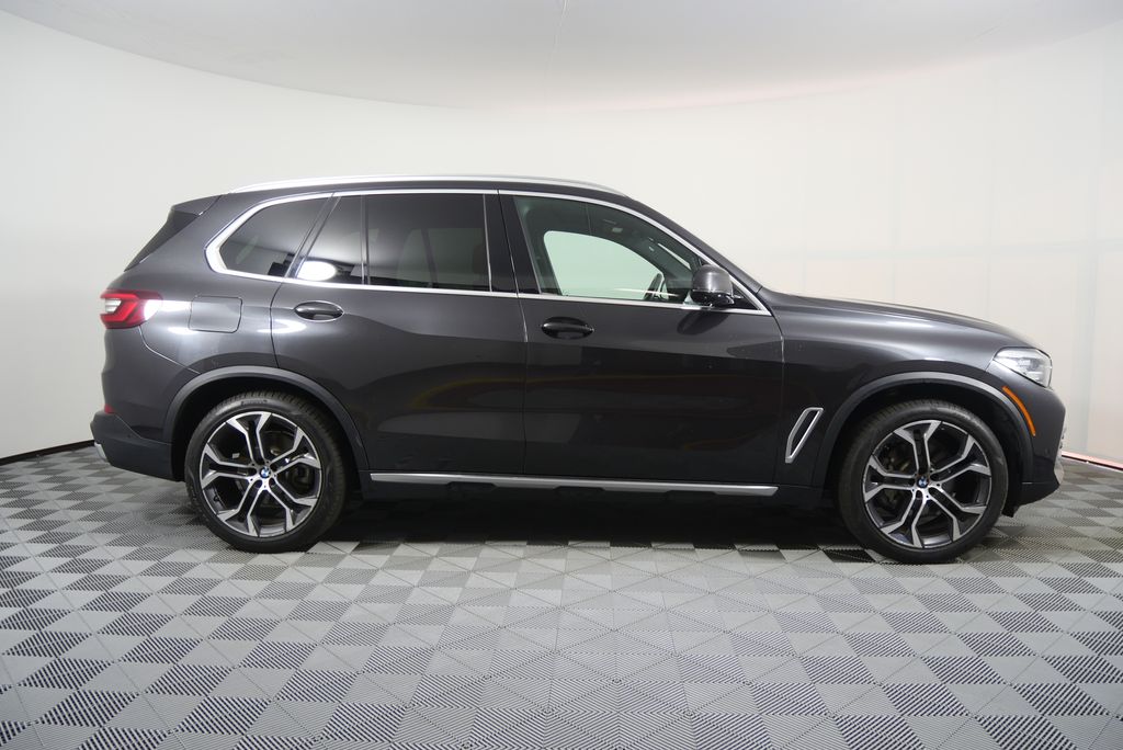 Thumbnail: 2020 BMW X5 - 2