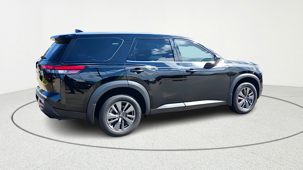 2022 Nissan Pathfinder