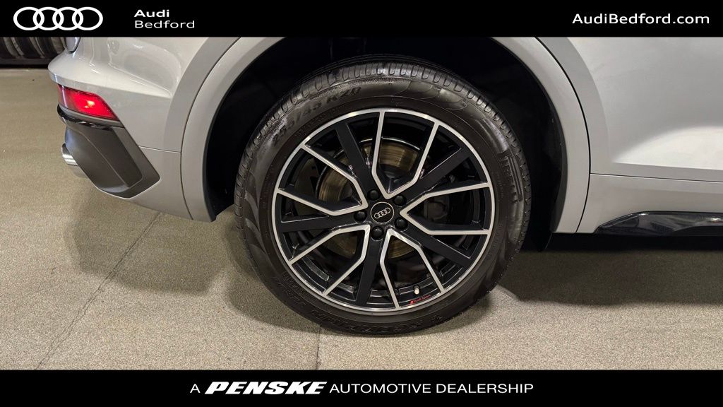 Thumbnail: 2022 Audi SQ5 - 15