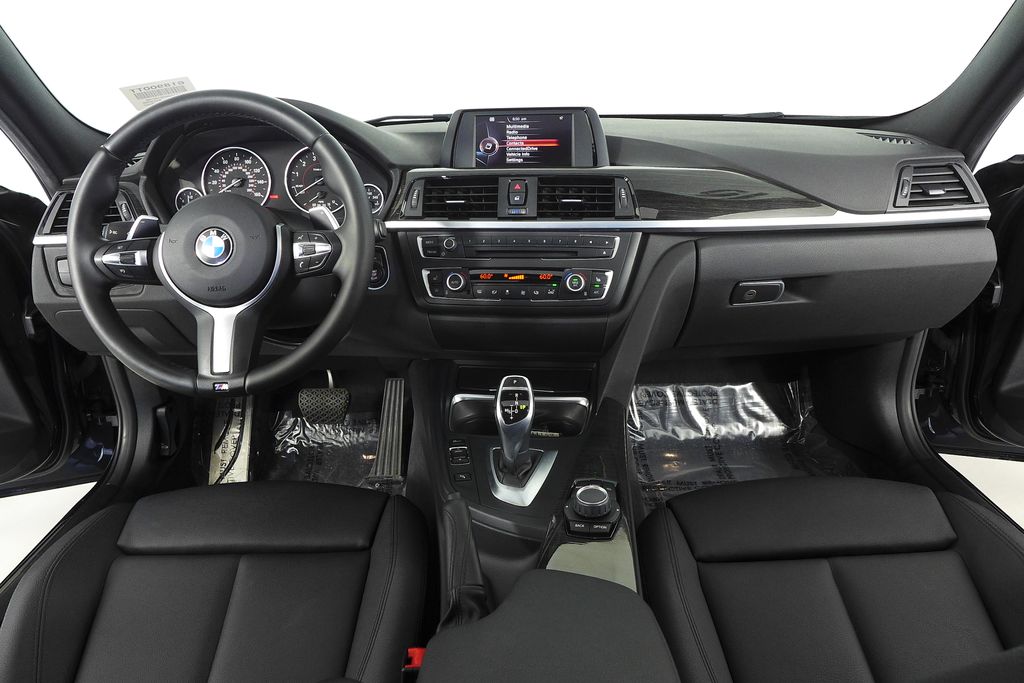 Thumbnail: 2015 BMW 3 Series - 25