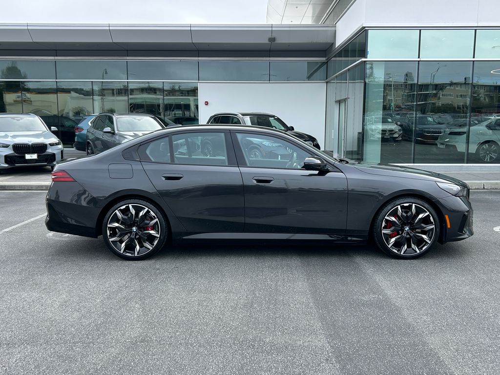 Thumbnail: 2026 BMW 5 Series - 6