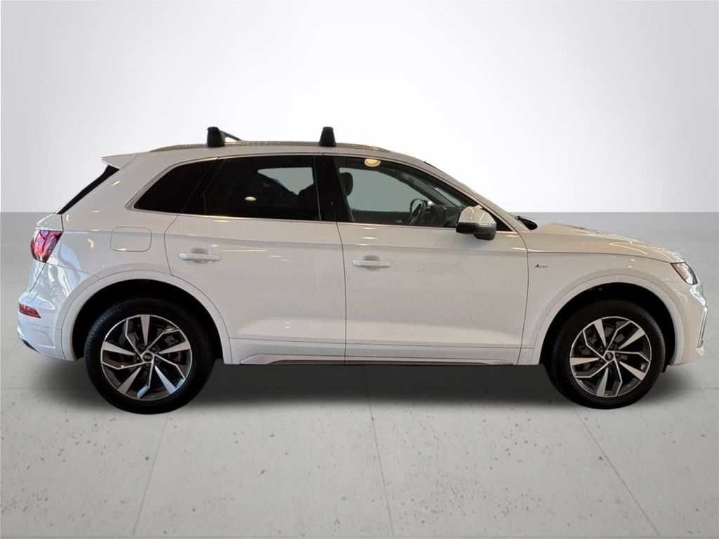 2023 Audi Q5 45 S line Premium