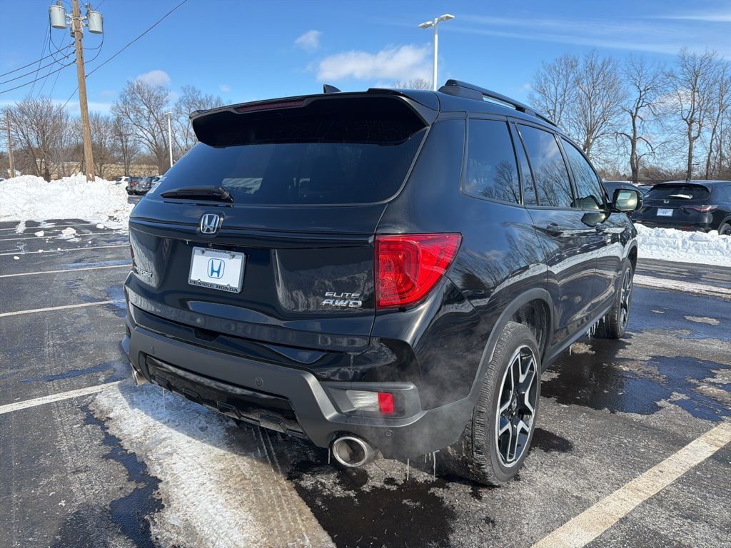 Thumbnail: 2023 Honda Passport - 5
