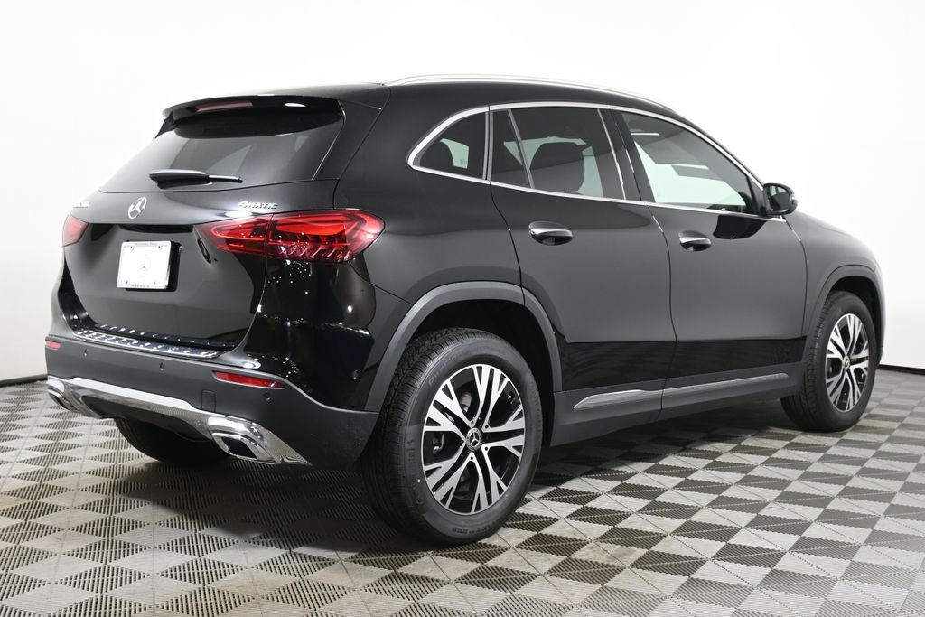 2025 Mercedes-Benz GLA 250 4MATIC 7