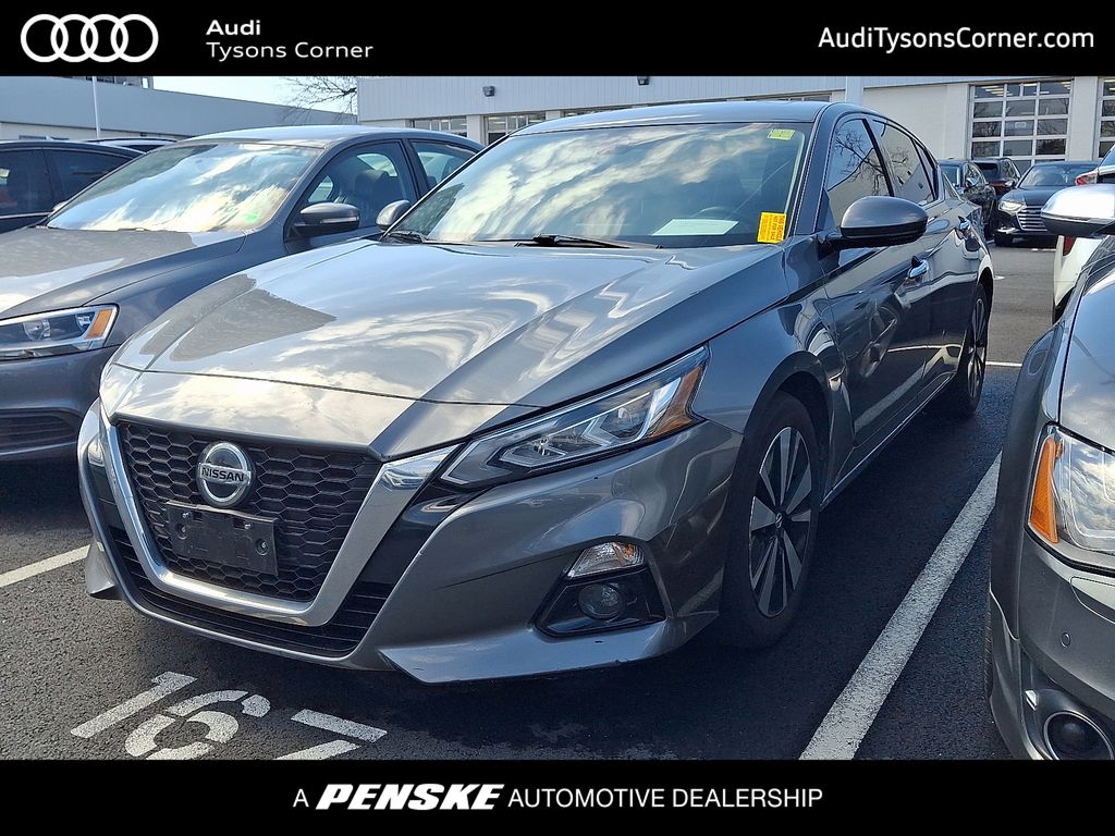 Thumbnail: 2019 Nissan Altima - 1