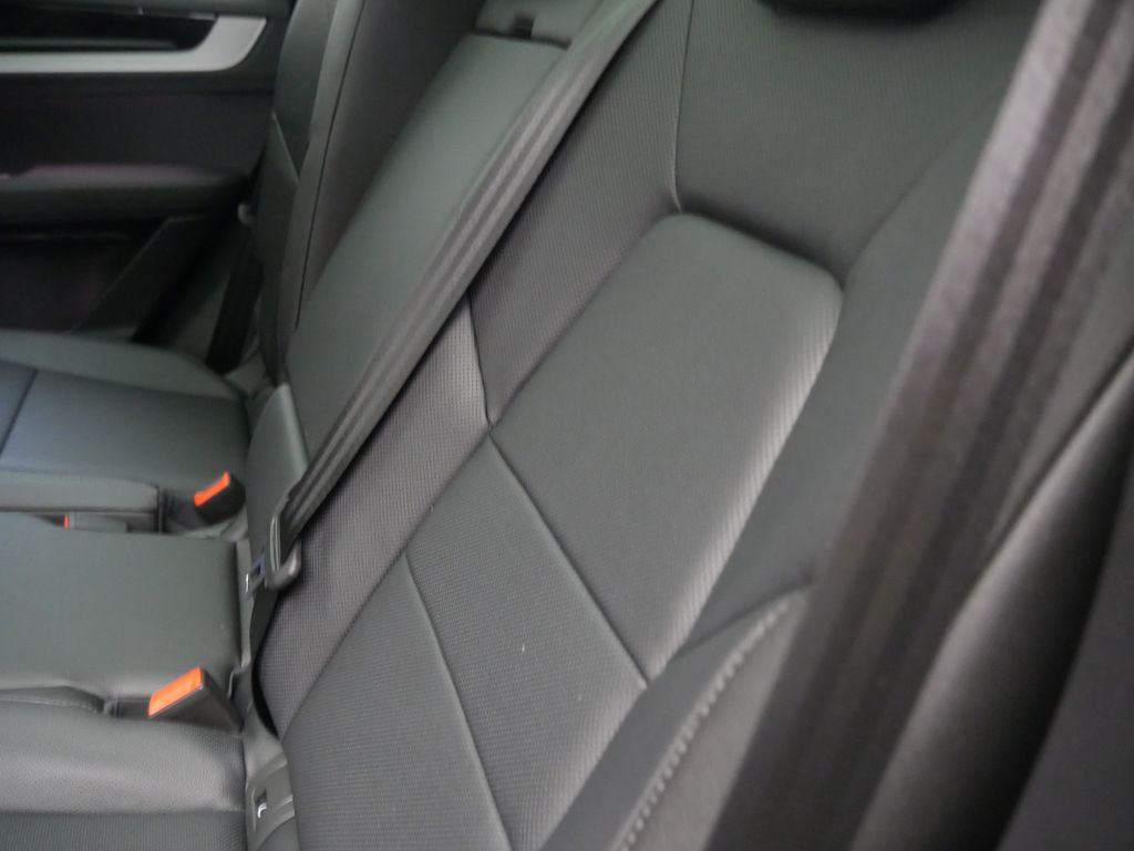 Thumbnail: 2026 Porsche Cayenne - 24