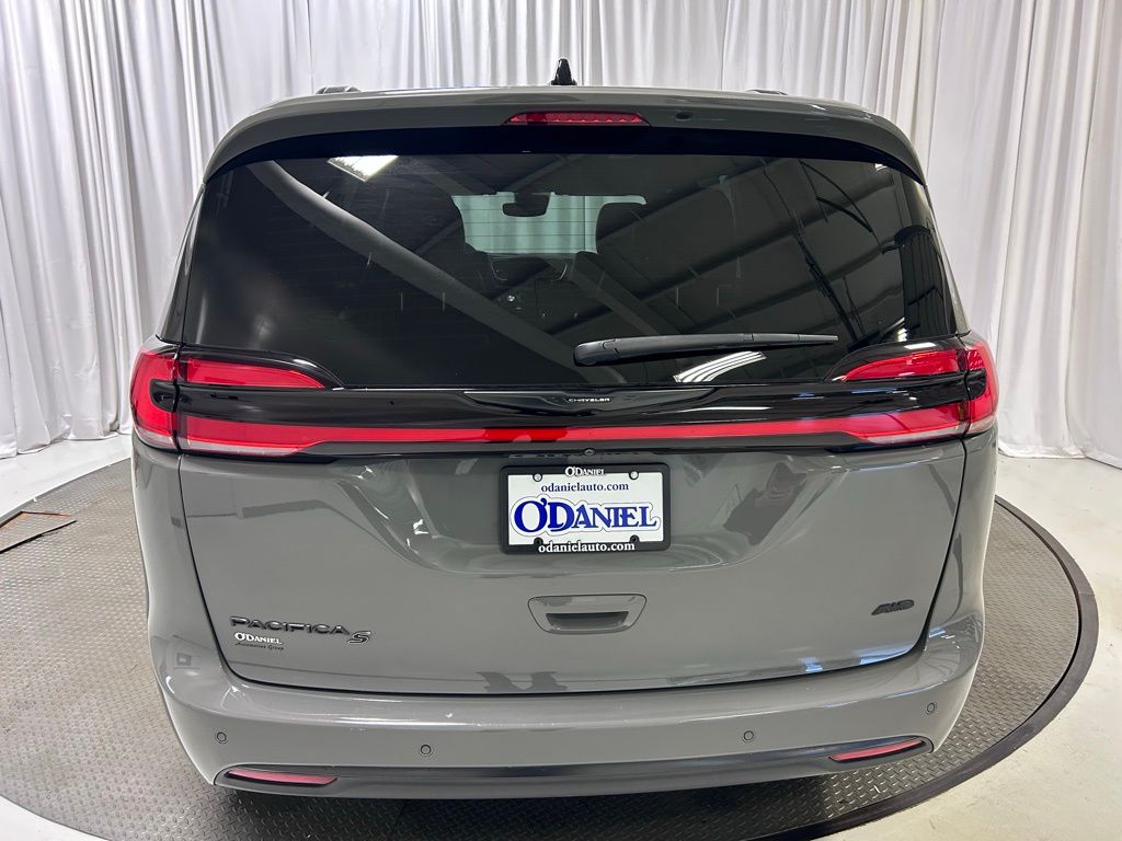 used 2023 Chrysler Pacifica car, priced at $34,450