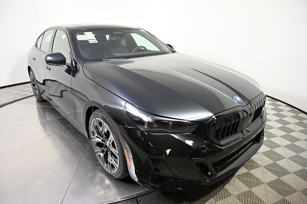 Thumbnail: 2027 BMW i5 - 7