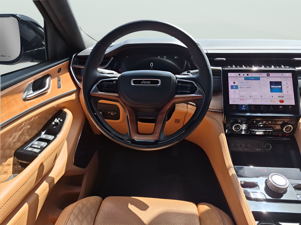 Used 2025 White Jeep Summit image 33