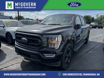 Black 2022 Ford F-150 XLT SuperCrew 4WD Pickup Truck Four-Wheel Drive Automatic