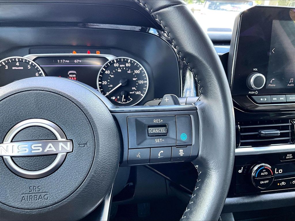 2025 Nissan Pathfinder — photo 24