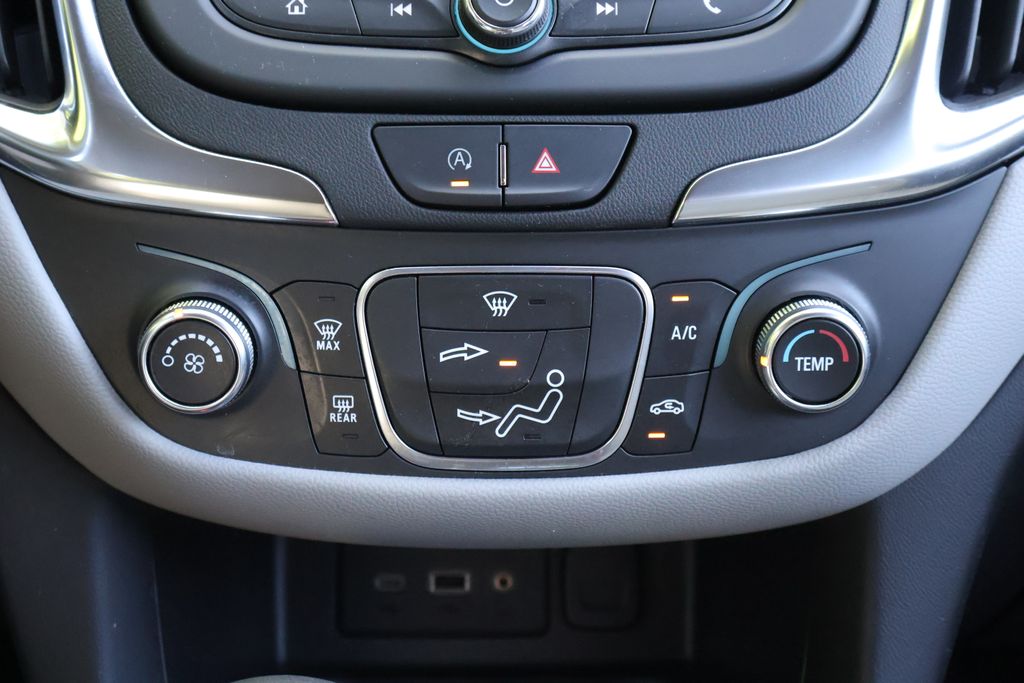 2022 Chevrolet Equinox LS 17