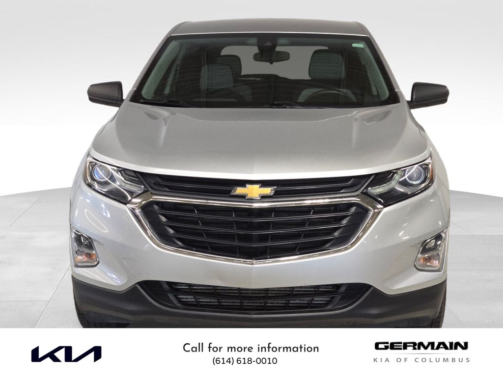 2020 Chevrolet Equinox LS photo 2