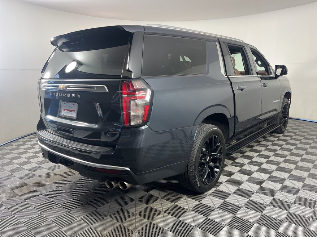 Thumbnail: 2022 Chevrolet Suburban - 20