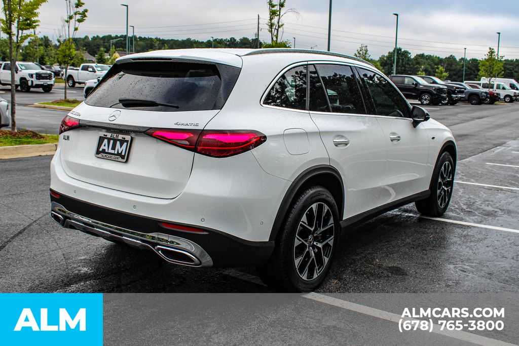 Used 2025 White Mercedes-Benz GLC 350e image 6