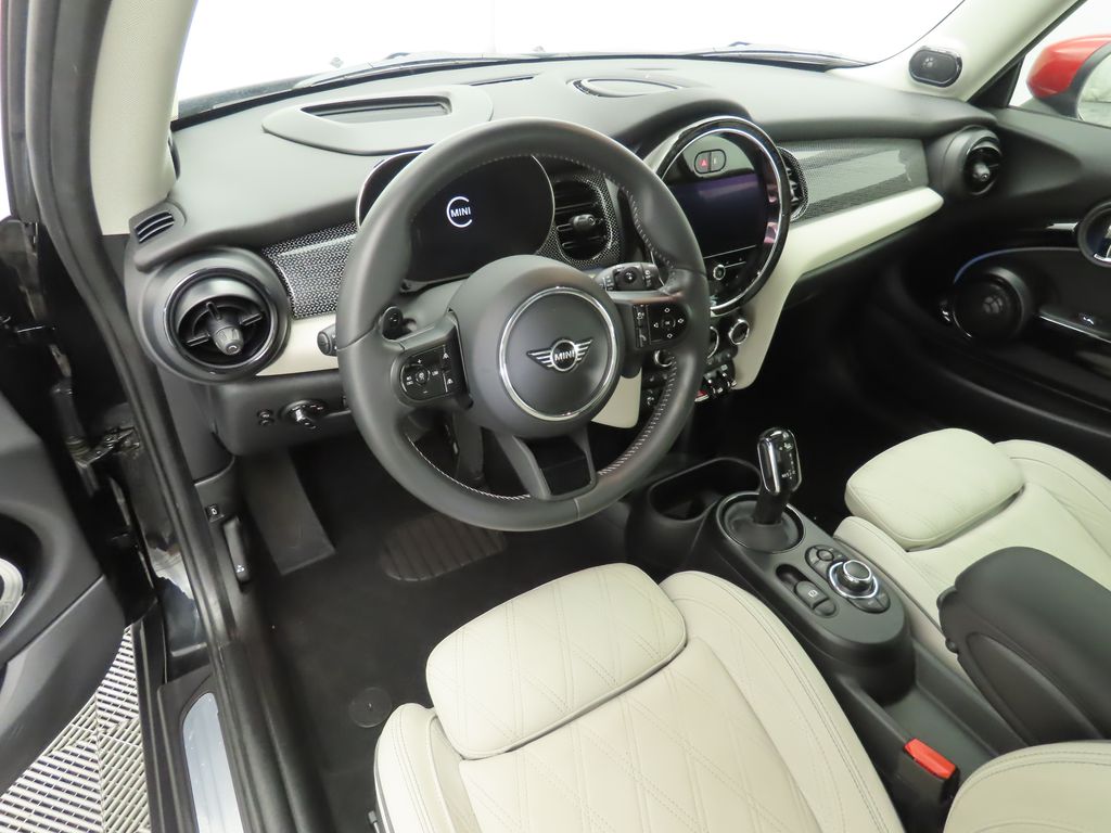 Thumbnail: 2023 MINI Cooper - 9