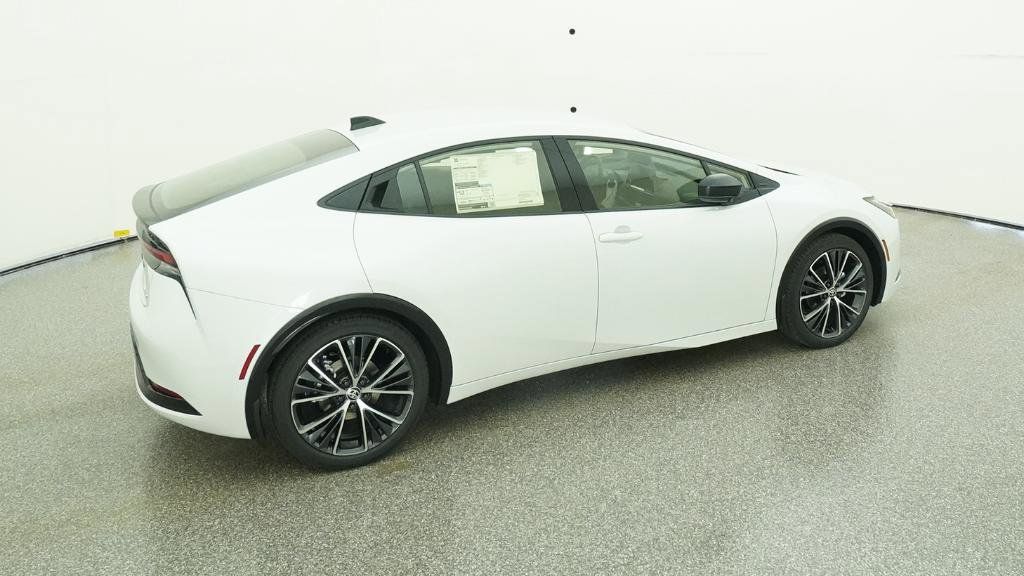 Thumbnail: 2026 Toyota Prius - 3