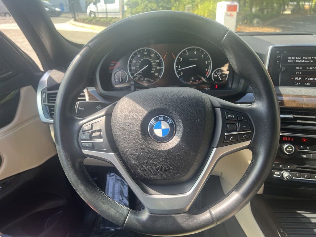 2017 BMW X5 xDrive35i 25