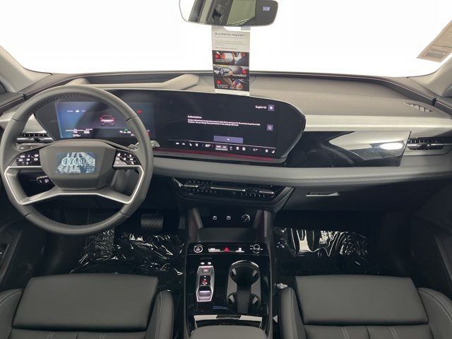 Thumbnail: 2025 Audi Q6 e-tron - 7