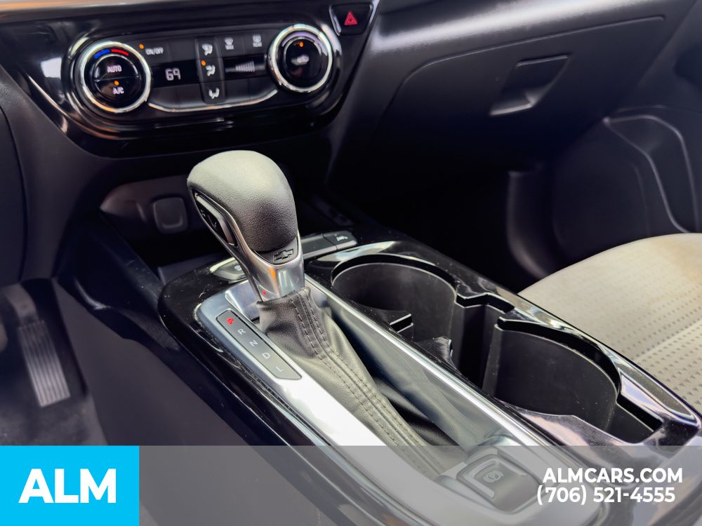 Used 2024 Blue Chevrolet LT image 21