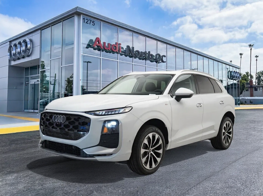 Thumbnail: 2026 Audi Q3 - 1